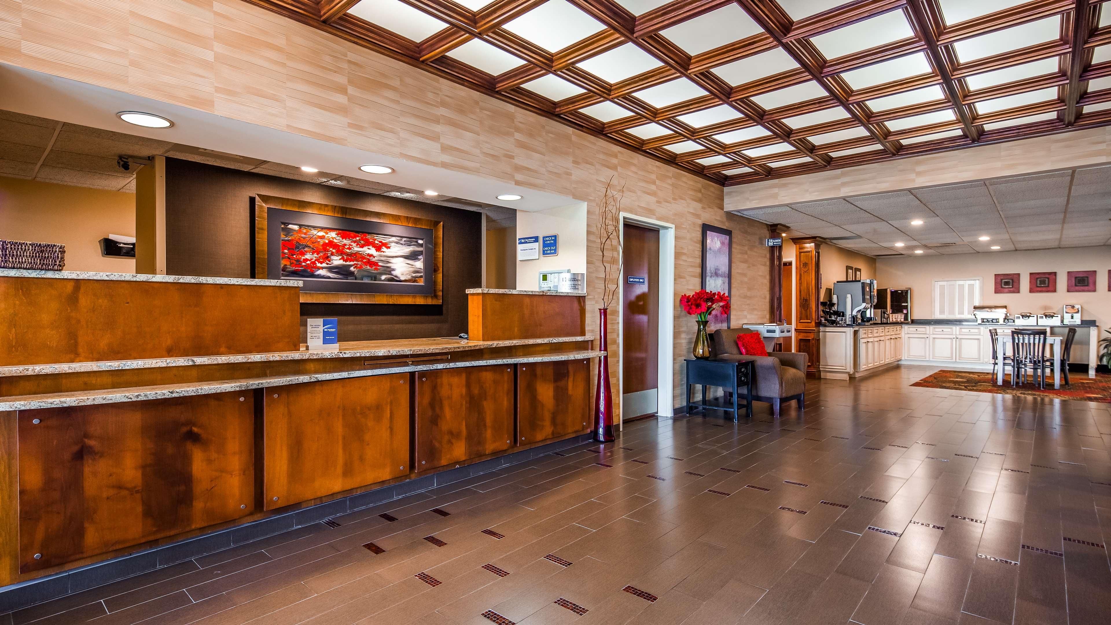Best Western Plus Brandywine Inn & Suites Monticello Exterior foto