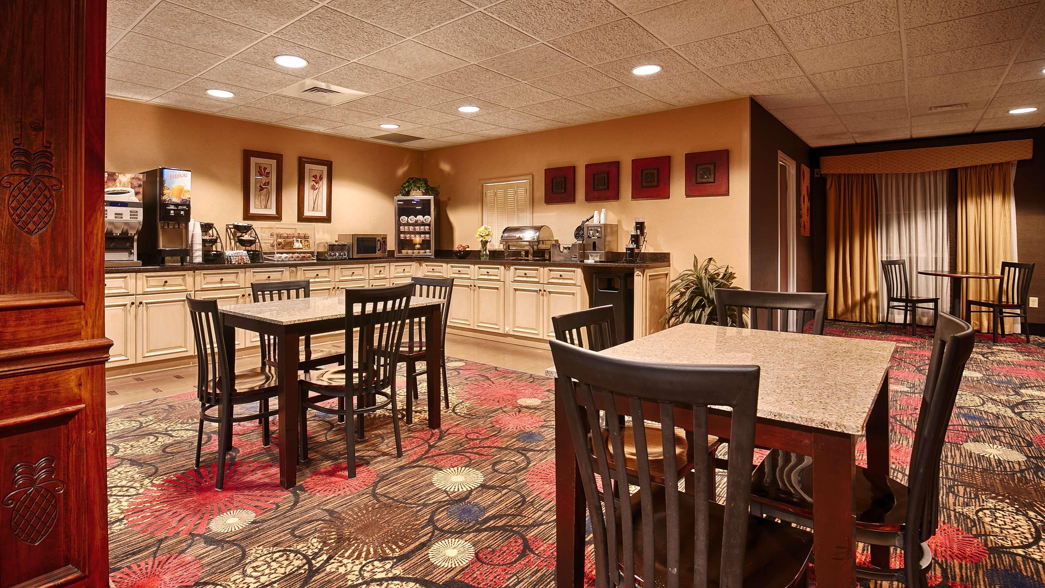 Best Western Plus Brandywine Inn & Suites Monticello Exterior foto
